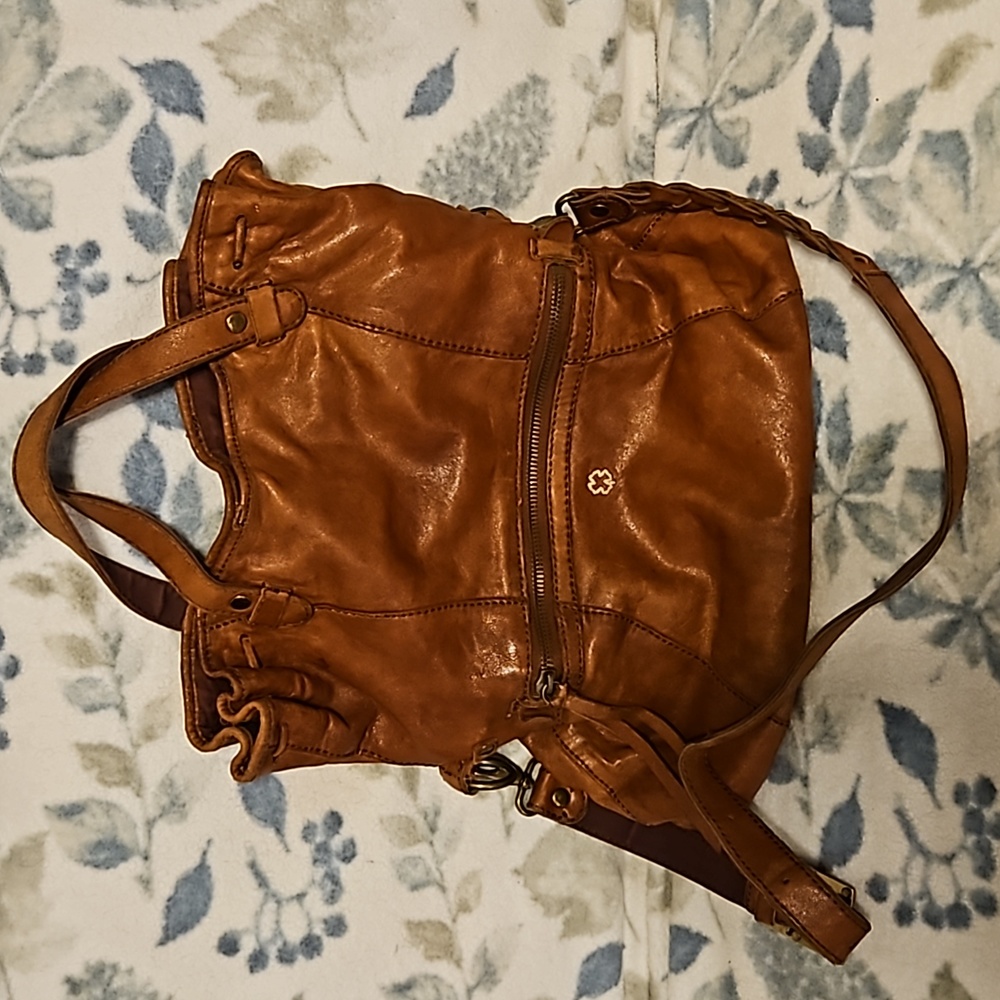 Lucky Brand Fold Over Crossbody Boho Bag.